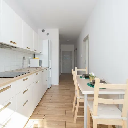 Feel Summer Vibes At 3br Panoramic View
